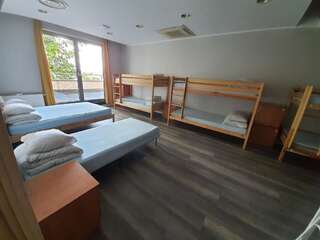 Хостелы Sea Hostel Гдыня Семейный номер-4